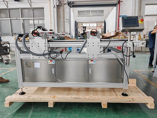 2025.9.10土耳其上下面平面不干膠貼標機1臺